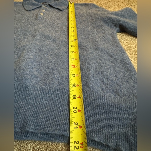 100% Pure Cashmere Button Women's Collared Sweater - Picture 7 of 7